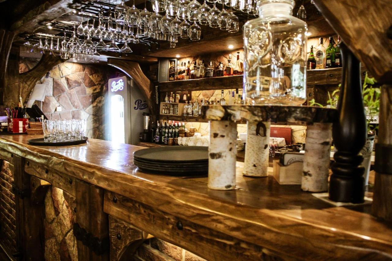 Hotel Rycerski Czeladź Eksteriør bilde