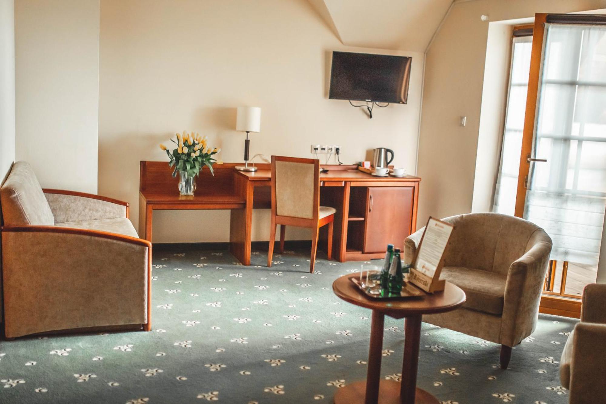 Hotel Rycerski Czeladź Eksteriør bilde